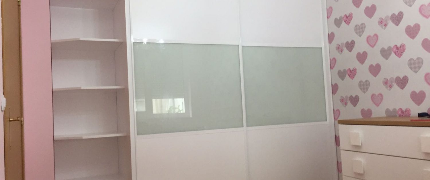 sliding wardroves London Houses Reform